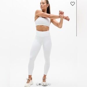 Athleta Women's White Sports Bra and Leggings Set xs